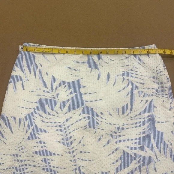 Talbots Tropical White and Blue Leaf Print Skirt 100% Cotton Seersucker Size 12 - Picture 8 of 9